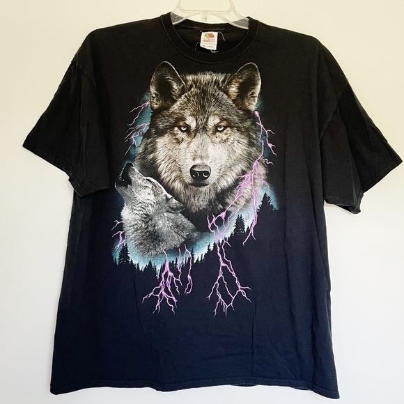 Fruit of the Loom Tops - FRUIT OF THE LOOM wolf black t-shirt Size …